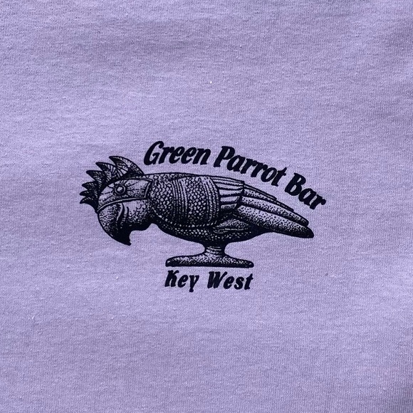 GILDAN • The Green Parrot Bar, Key West FL Purple Crew neck T-shirt size large - Picture 12 of 14